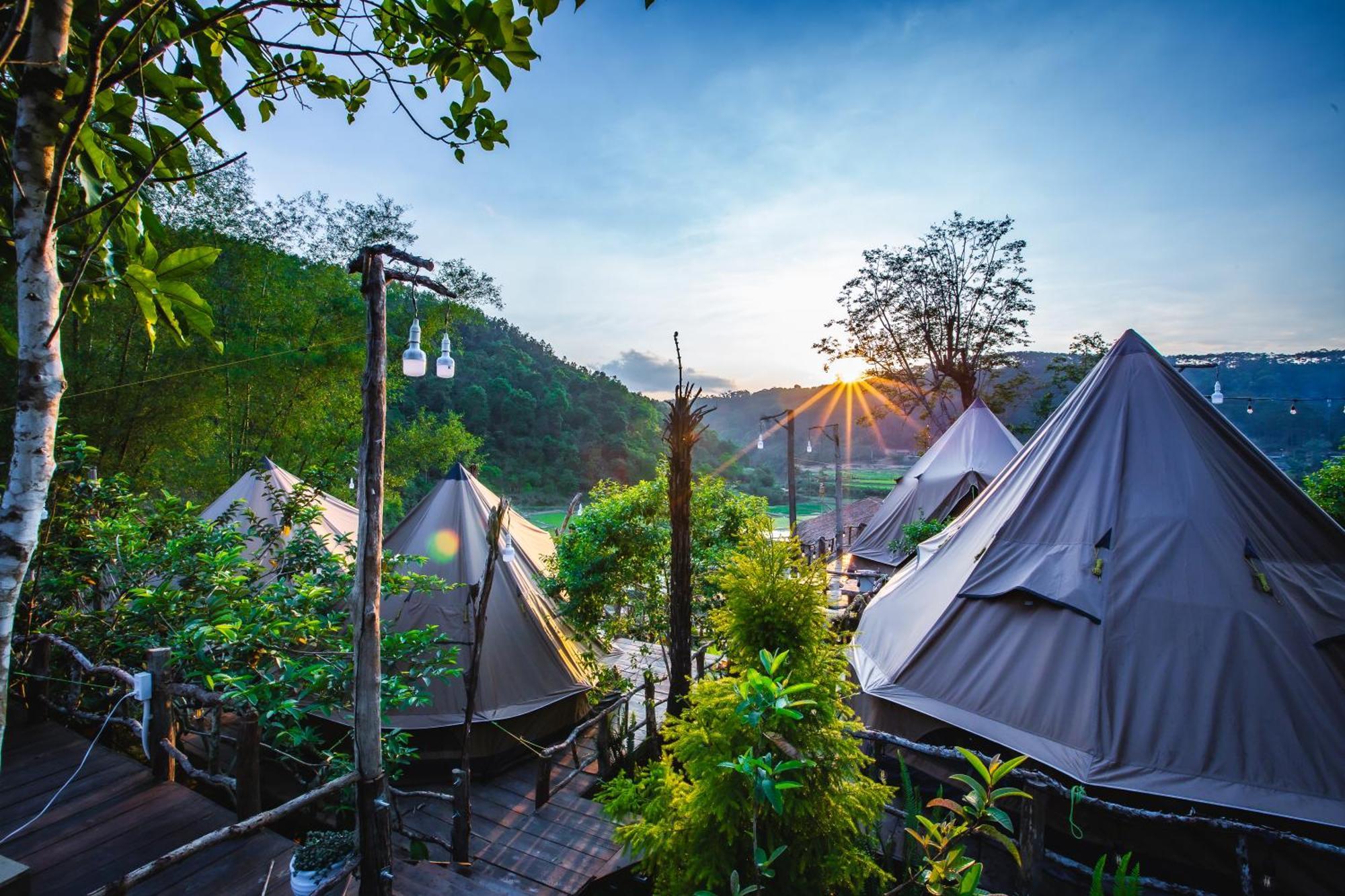 Nha Trong Ban - Homestay Mang Den Kon Von Kla Buitenkant foto