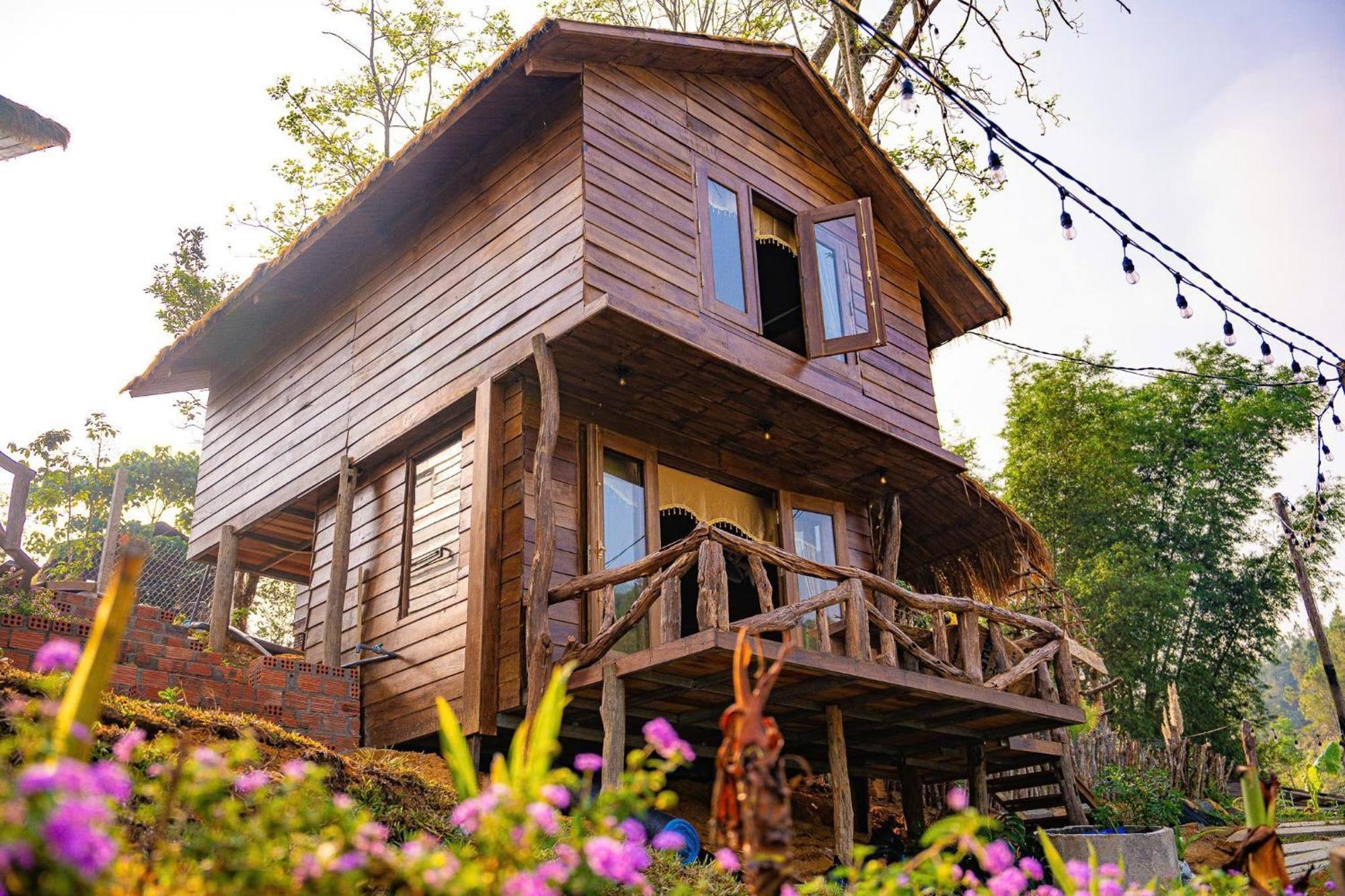 Nha Trong Ban - Homestay Mang Den Kon Von Kla Buitenkant foto