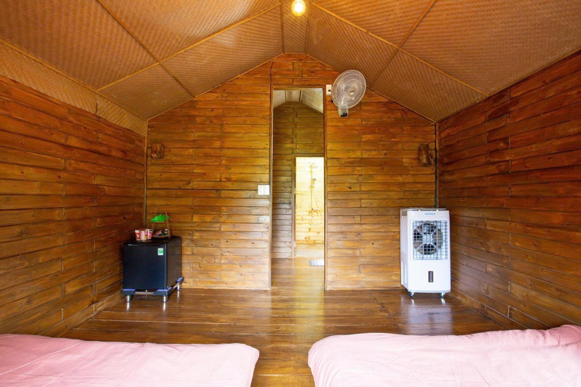 Nha Trong Ban - Homestay Mang Den Kon Von Kla Buitenkant foto