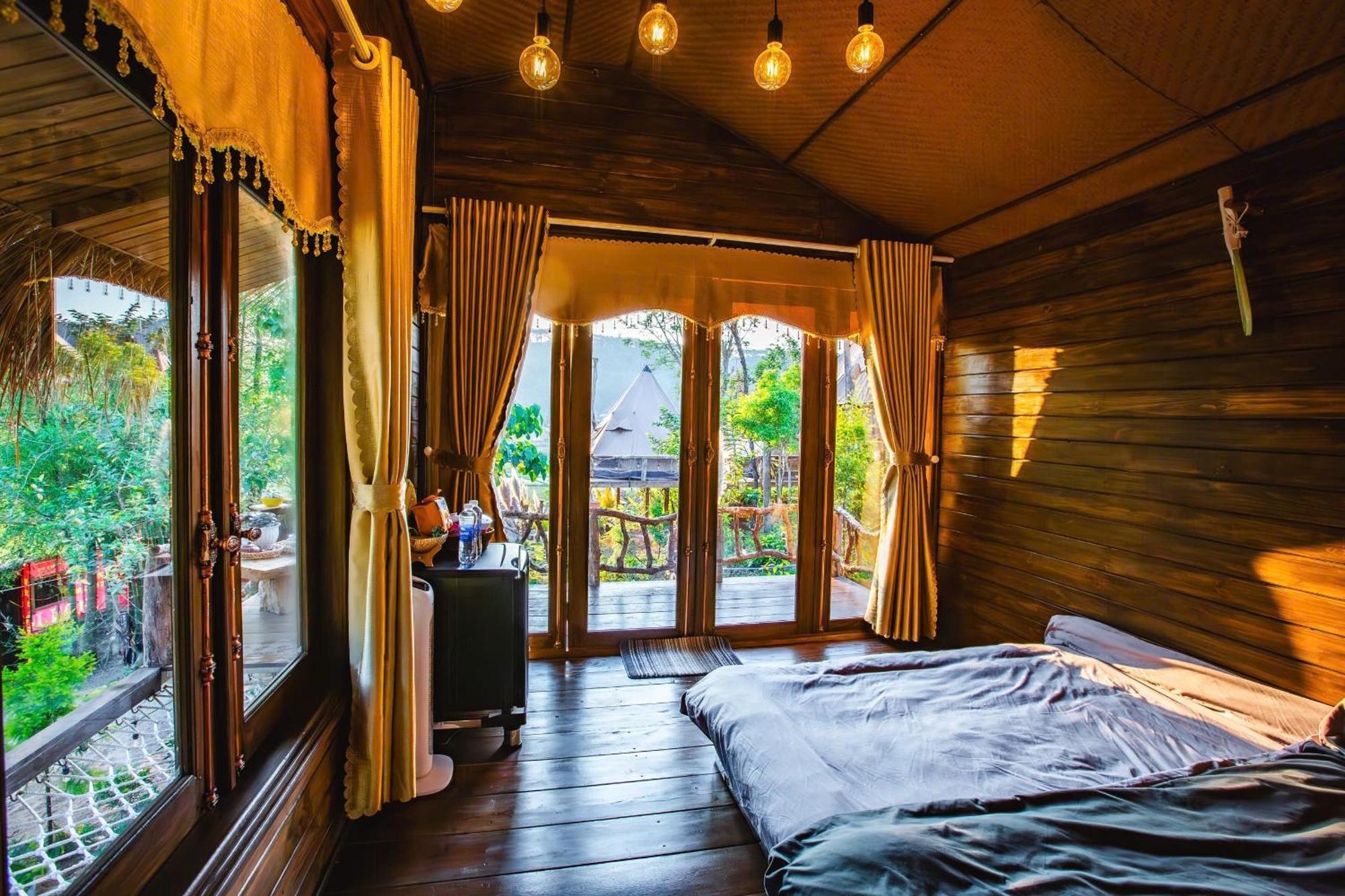 Nha Trong Ban - Homestay Mang Den Kon Von Kla Buitenkant foto