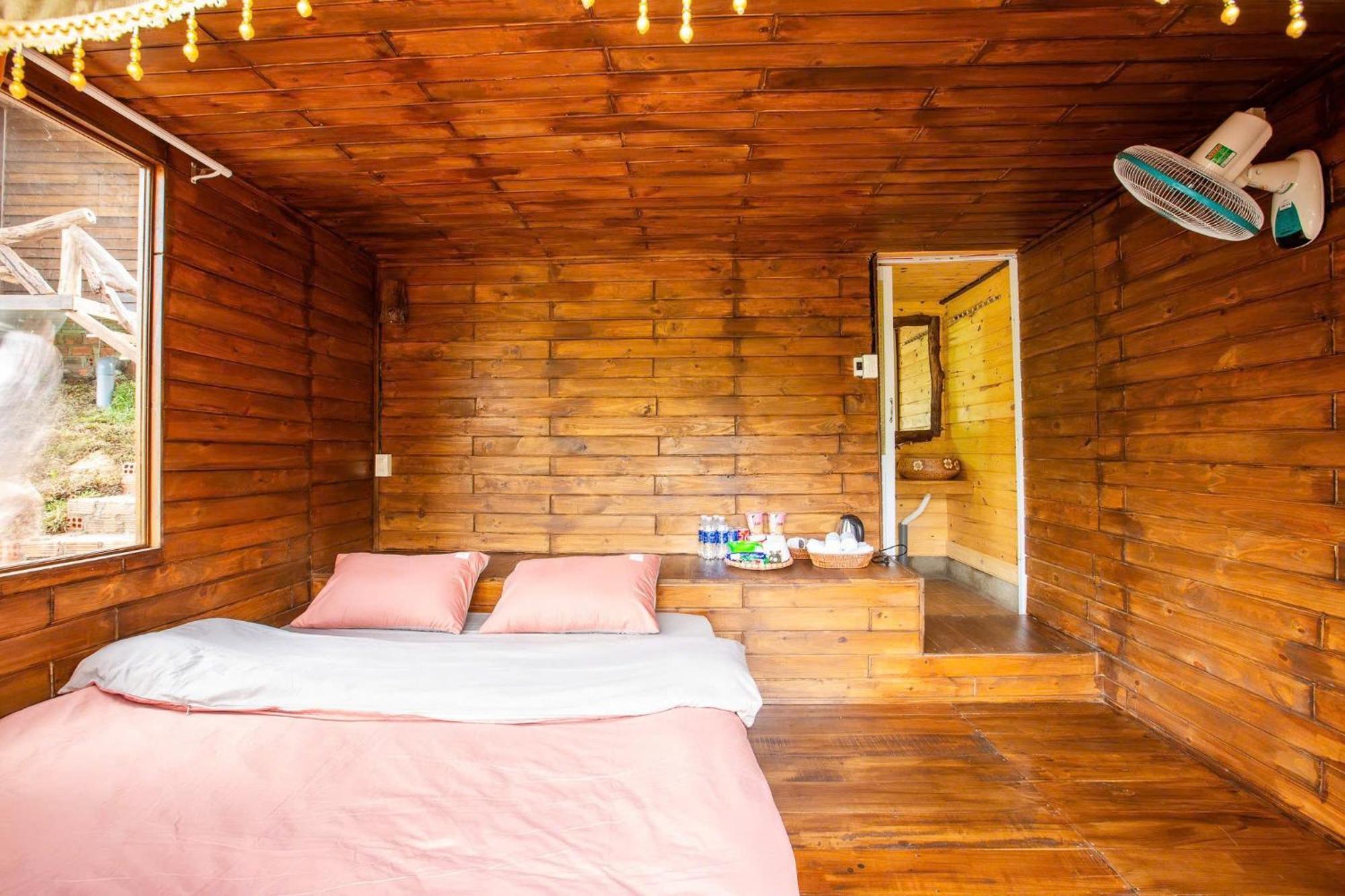 Nha Trong Ban - Homestay Mang Den Kon Von Kla Buitenkant foto